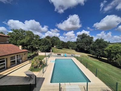 Acheter Maison 400 m2 Saint-jean-le-comtal