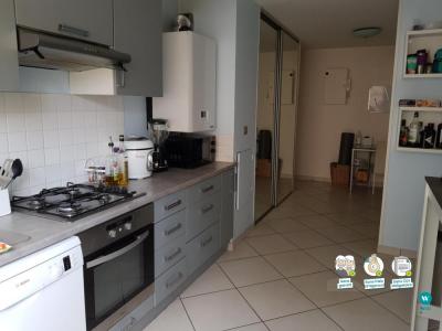 Louer Appartement Lyon-8eme-arrondissement 1065 euros