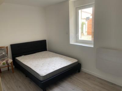 Louer Appartement Saint-trivier-de-courtes 540 euros