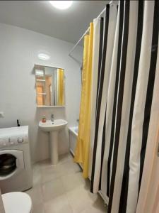Louer Appartement Paris-16eme-arrondissement 805 euros