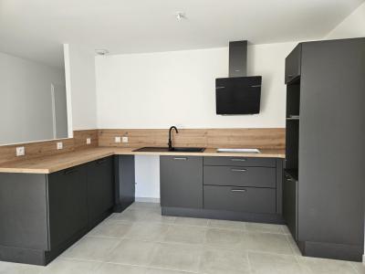 For sale Saint-priest 5 rooms 117 m2 Rhone (69800) photo 3