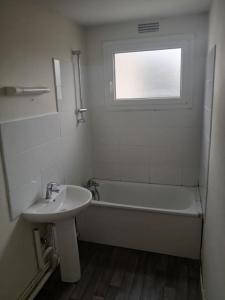 For rent Limoges 3 rooms 56 m2 Haute vienne (87000) photo 3