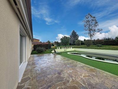 For sale Saint-just-le-martel 9 rooms 174 m2 Haute vienne (87590) photo 2