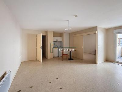 For sale Limoges 2 rooms 49 m2 Haute vienne (87000) photo 2