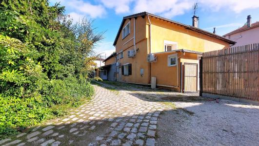 For sale Saint-priest 4 rooms 114 m2 Rhone (69800) photo 2