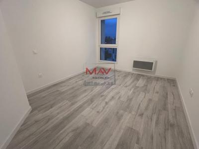 Louer Appartement Madeleine 763 euros