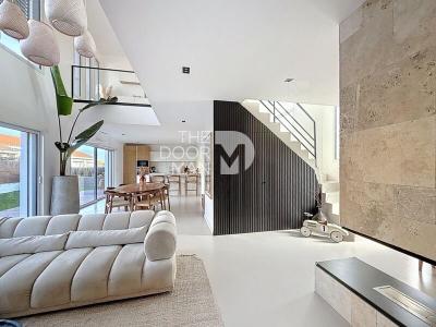 For sale Sorinieres 4 rooms 132 m2 Loire atlantique (44840) photo 0