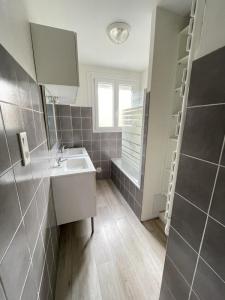 For sale Union 10 rooms 217 m2 Haute garonne (31240) photo 3