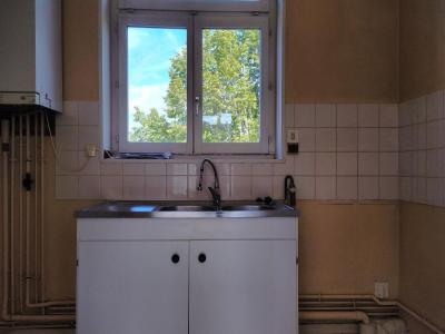 For sale Sainte-savine 2 rooms 40 m2 Aube (10300) photo 2