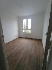 For rent Saint-julien-les-villas 4 rooms 68 m2 Aube (10800) photo 4