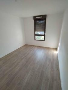 For rent Melun 3 rooms 66 m2 Seine et marne (77000) photo 2