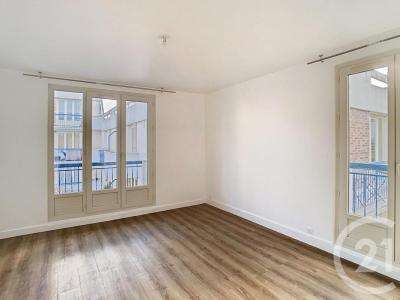 For rent Villejuif 2 rooms 47 m2 Val de Marne (94800) photo 1