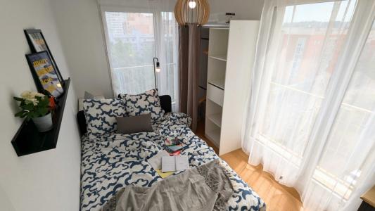 For rent Clichy 6 rooms 18 m2 Hauts de Seine (92110) photo 0
