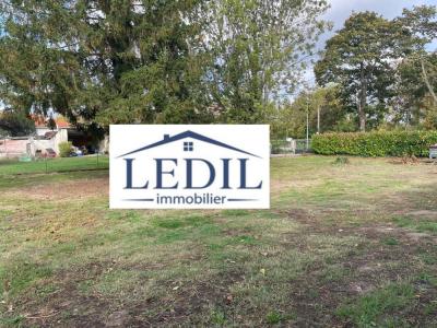 For sale Castelsarrasin 2 rooms 600 m2 Tarn et garonne (82100) photo 0