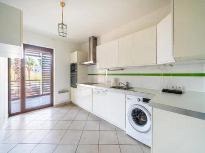 For sale Montpellier 4 rooms 126 m2 Herault (34000) photo 4