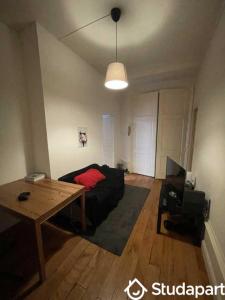 For rent Lyon-2eme-arrondissement 1 room 90 m2 Rhone (69002) photo 1