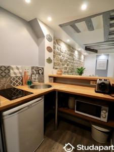 For rent Paris-3eme-arrondissement 1 room 21 m2 Paris (75003) photo 2