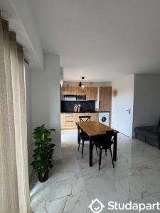 Louer Appartement 36 m2 Antibes