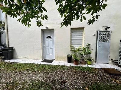For rent Bordeaux 2 rooms 35 m2 Gironde (33000) photo 1