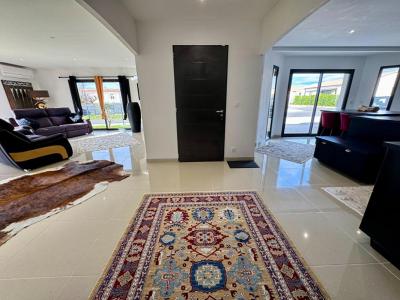 For sale Saint-yrieix-sur-charente 5 rooms 124 m2 Charente (16710) photo 2