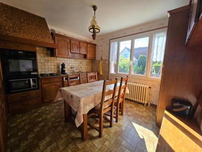 For sale Sainte-genevieve-des-bois 6 rooms 111 m2 Essonne (91700) photo 0