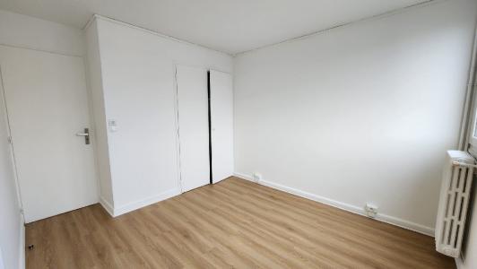 For rent Yerres GARE 2 rooms 44 m2 Essonne (91330) photo 3