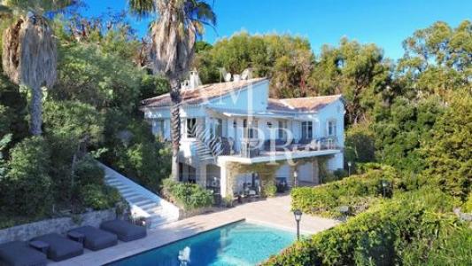 Location vacances Maison Vallauris 