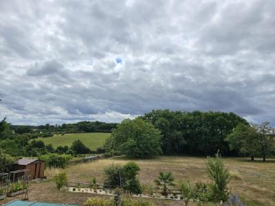 For sale 3 rooms 86 m2 Charente (16460) photo 2