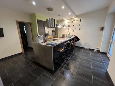 For sale 5 rooms 180 m2 Aude (11700) photo 4