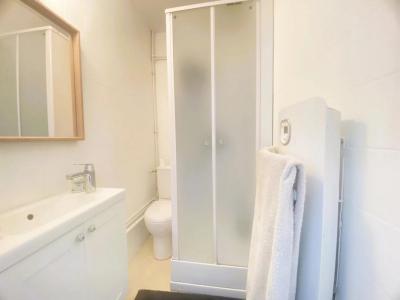 For sale Vichy 2 rooms 32 m2 Allier (03200) photo 4