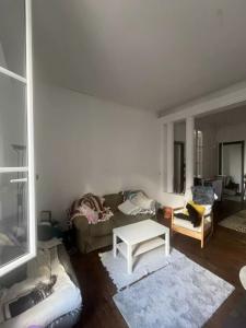 Annonce Location 4 pices Appartement Bordeaux 33