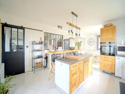 Annonce Vente 9 pices Maison Tour-de-salvagny 69