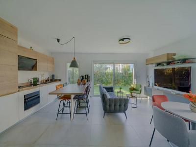 For sale Sanary-sur-mer 4 rooms 82 m2 Var (83110) photo 3