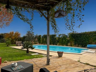 Acheter Maison 205 m2 Camaret-sur-aigues