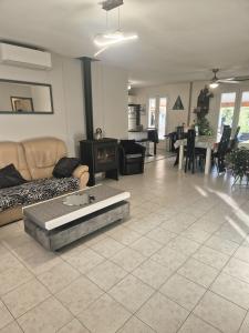 For sale Canet 4 rooms 90 m2 Herault (34800) photo 4