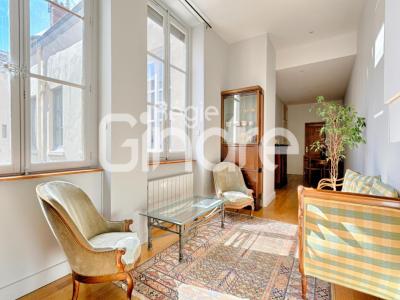 For sale Lyon-2eme-arrondissement 4 rooms 80 m2 Rhone (69002) photo 0