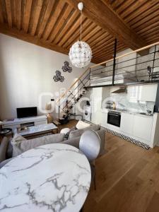 Annonce Location Appartement Lyon-4eme-arrondissement 69