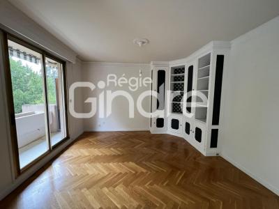 Louer Appartement 93 m2 Ecully