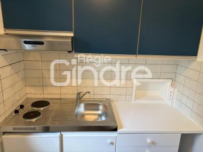 Louer Appartement Paris-15eme-arrondissement 1690 euros