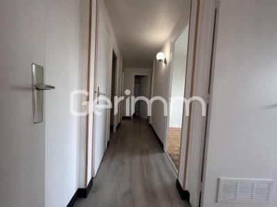 For rent Meylan 4 rooms 80 m2 Isere (38240) photo 3
