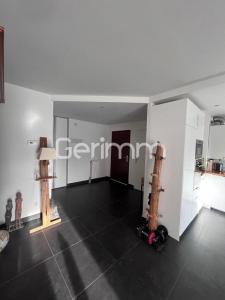 For sale Saint-martin-d'heres 4 rooms 81 m2 Isere (38400) photo 1