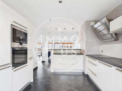 For sale Annecy 3 rooms 92 m2 Haute savoie (74000) photo 0