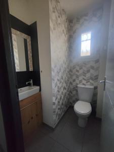 For rent Villemolaque 4 rooms 85 m2 Pyrenees orientales (66300) photo 4