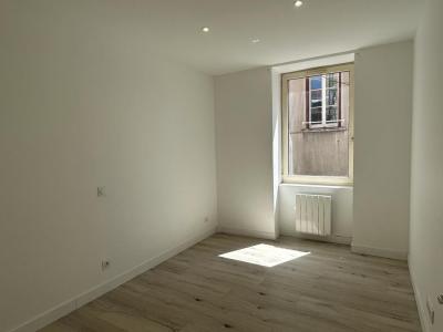 For rent Villefranche-sur-saone 4 rooms 82 m2 Rhone (69400) photo 3