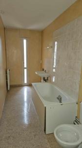 For rent Saint-andre-les-vergers 2 rooms 53 m2 Aube (10120) photo 3