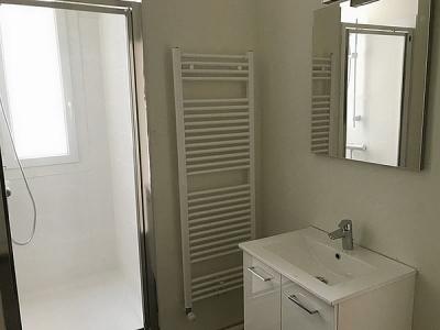 Louer Appartement Clermont-ferrand 809 euros