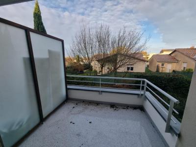 Louer Appartement Saint-jean 640 euros