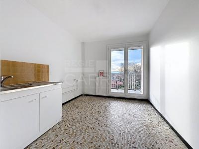 Acheter Appartement Rillieux-la-pape 177500 euros