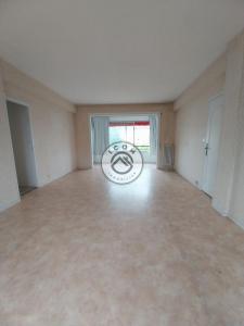 For sale Perigueux 6 rooms 131 m2 Dordogne (24000) photo 2