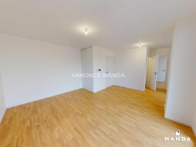 Louer Appartement 45 m2 Lyon-8eme-arrondissement